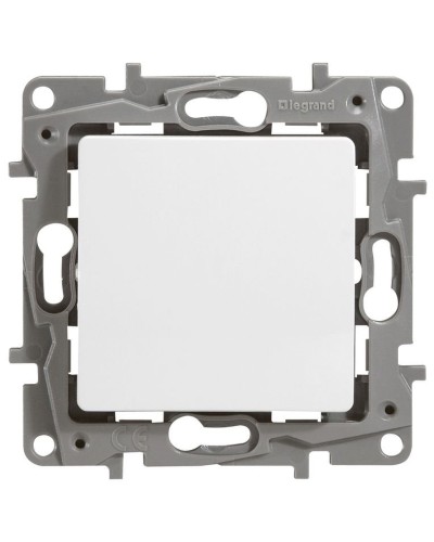 Переключатель 10AX-250В ETIKA, белый (672205). Выключатель. LegranD в Майкопе