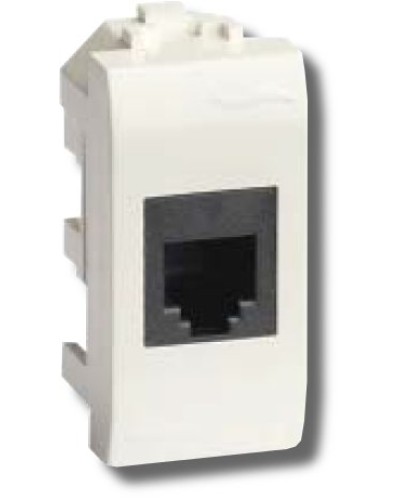 Розетка RJ-45 Brava 1 модуль белая (76457B): Розетка компьютерная экранированная с одним разъёмом в Майкопе